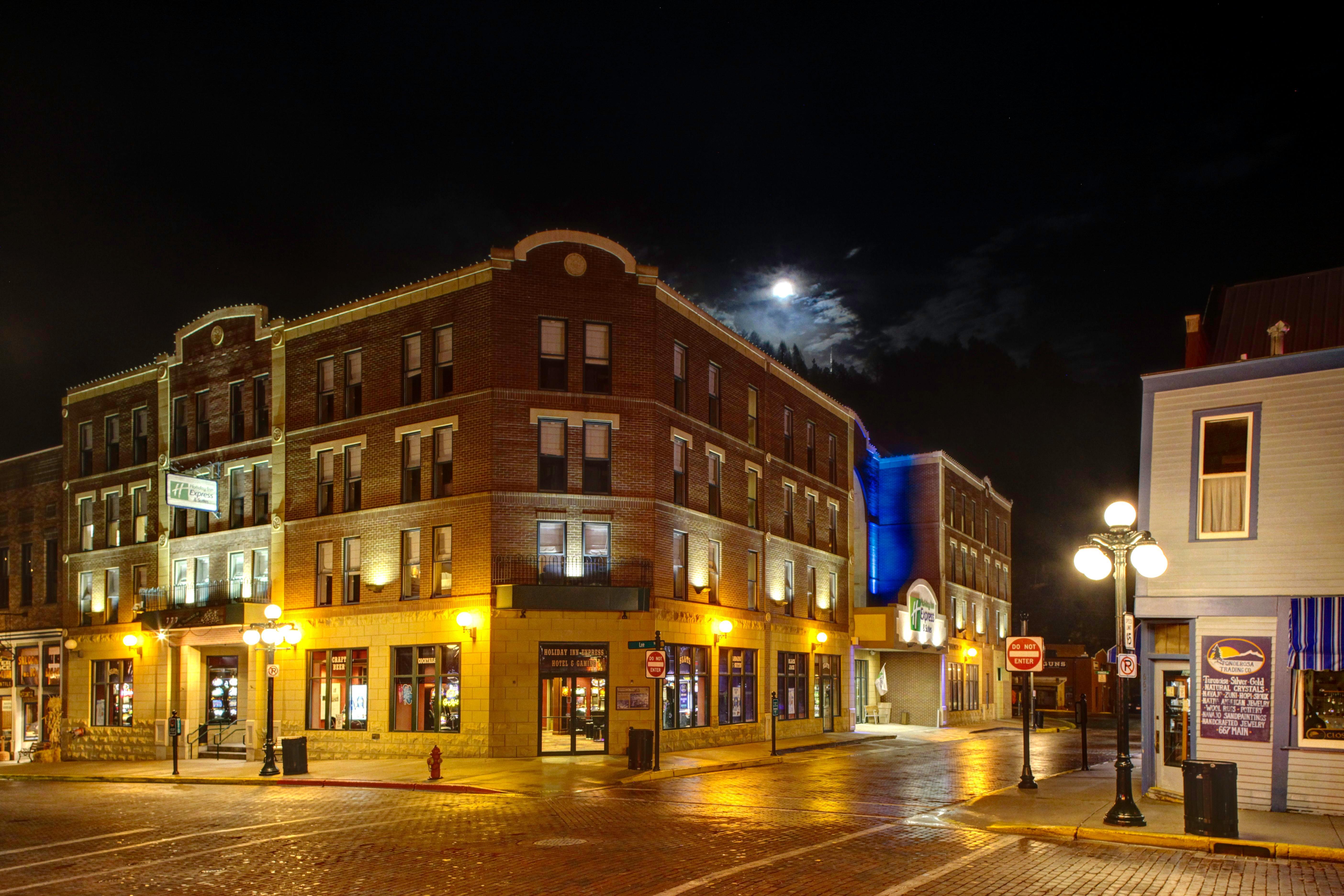 Holiday Inn Express Hotel & Suites Deadwood-Gold Dust Casino, An Ihg Hotel Exteriör bild