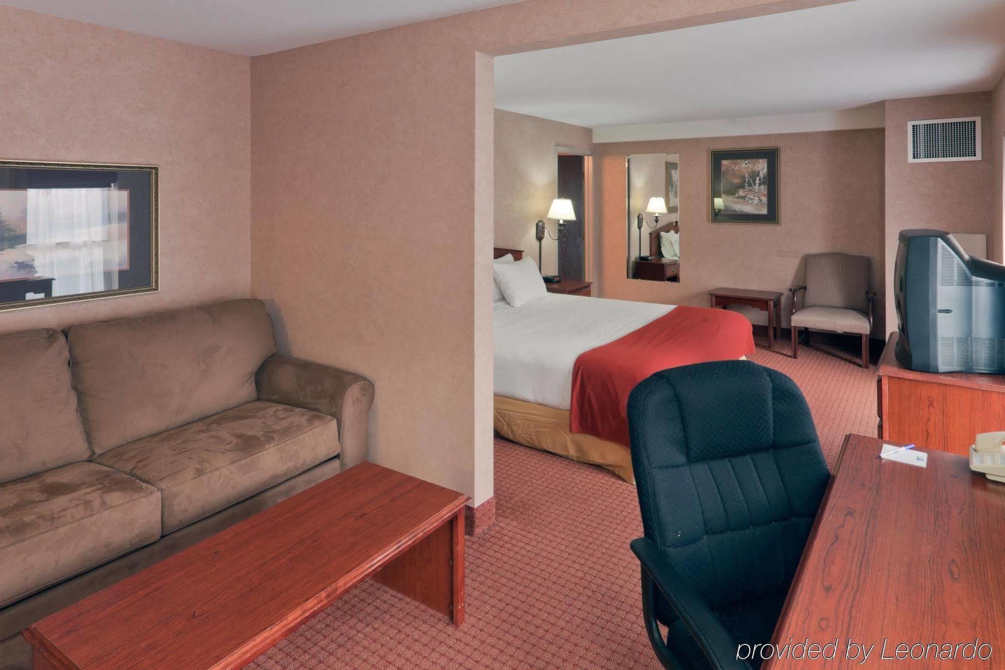 Holiday Inn Express Hotel & Suites Deadwood-Gold Dust Casino, An Ihg Hotel Rum bild